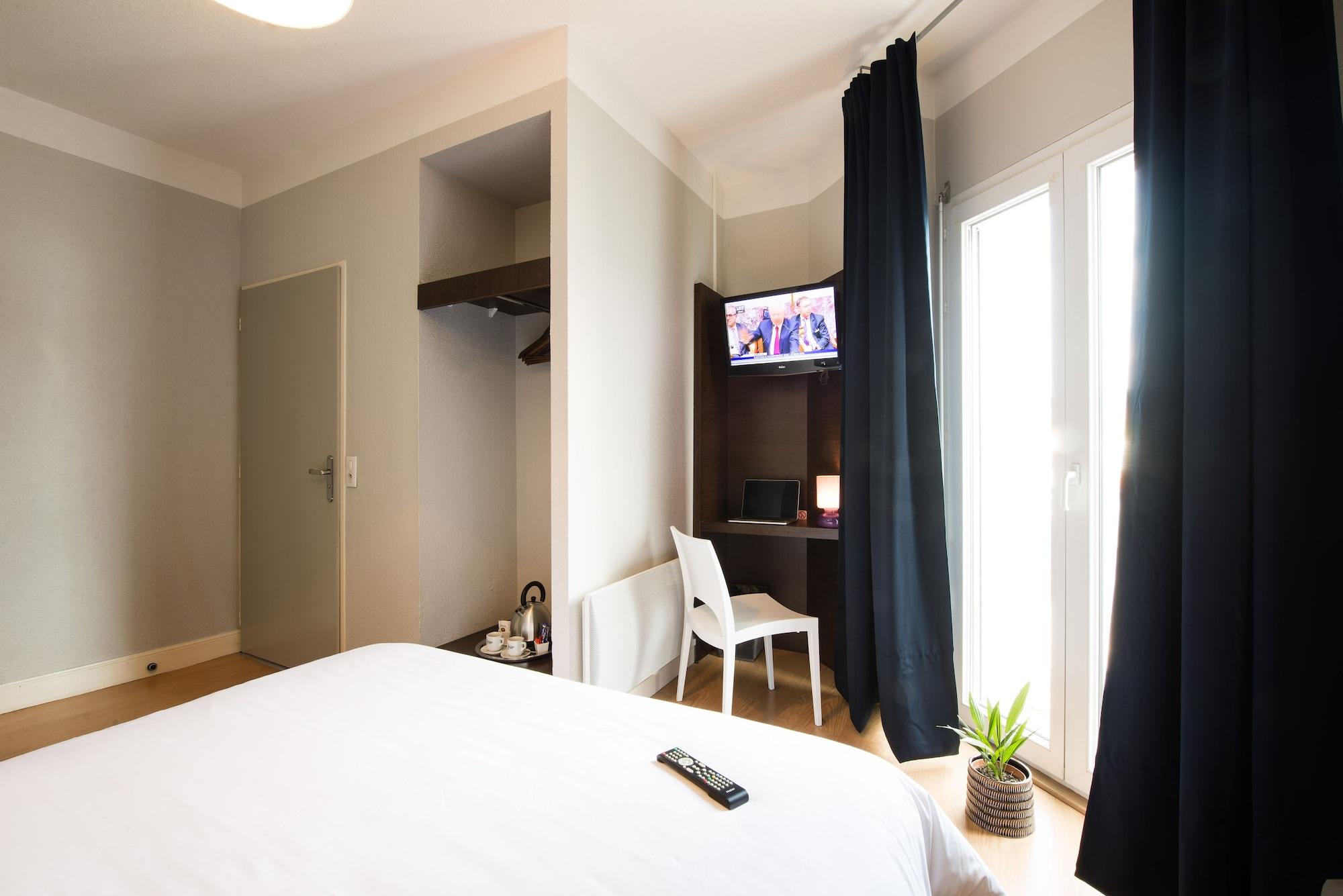 Hotel Atrium Lourdes Bagian luar foto