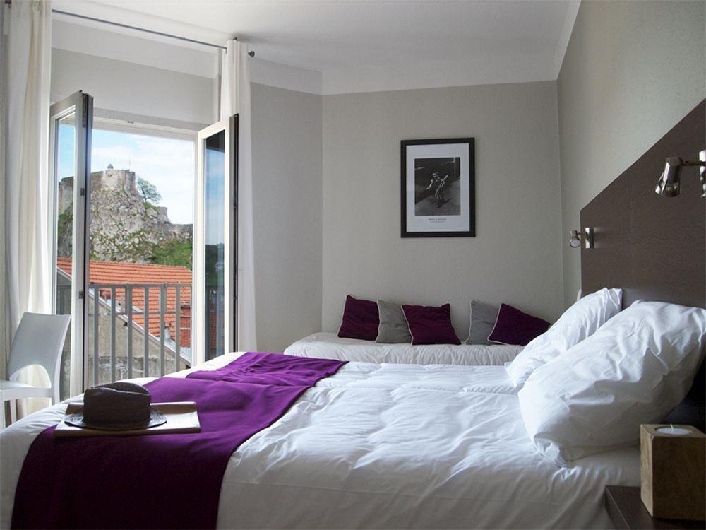 Hotel Atrium Lourdes Bagian luar foto