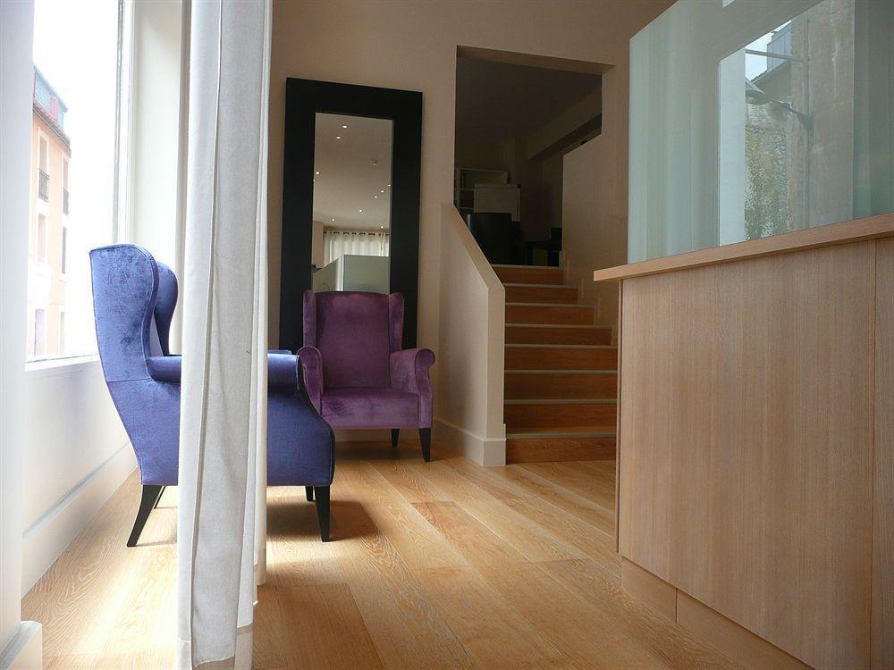 Hotel Atrium Lourdes Bagian luar foto